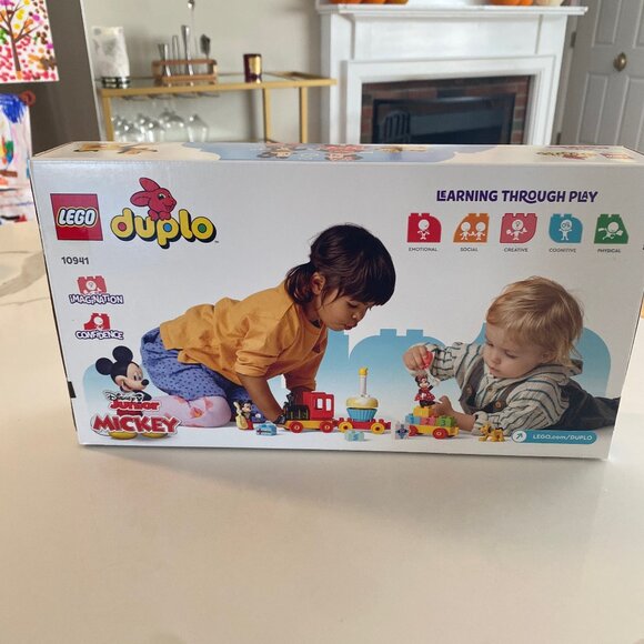 LEGO DUPLO Disney Mickey & Minnie Birthday Train Toy - Picture 1 of 2